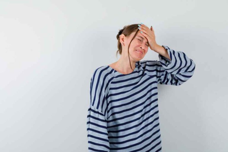 dull pain on the top of the head
